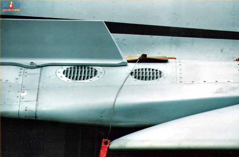  F/A-18B (A21-112)Ʒս