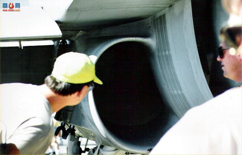  F/A-18B (A21-112)Ʒս