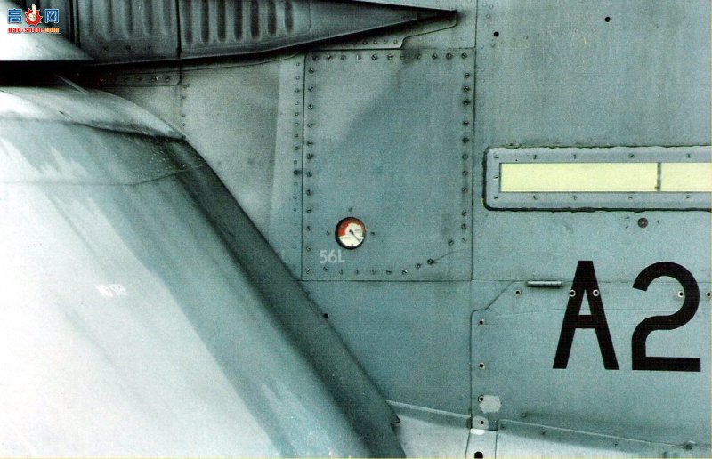  F/A-18B (A21-112)Ʒս