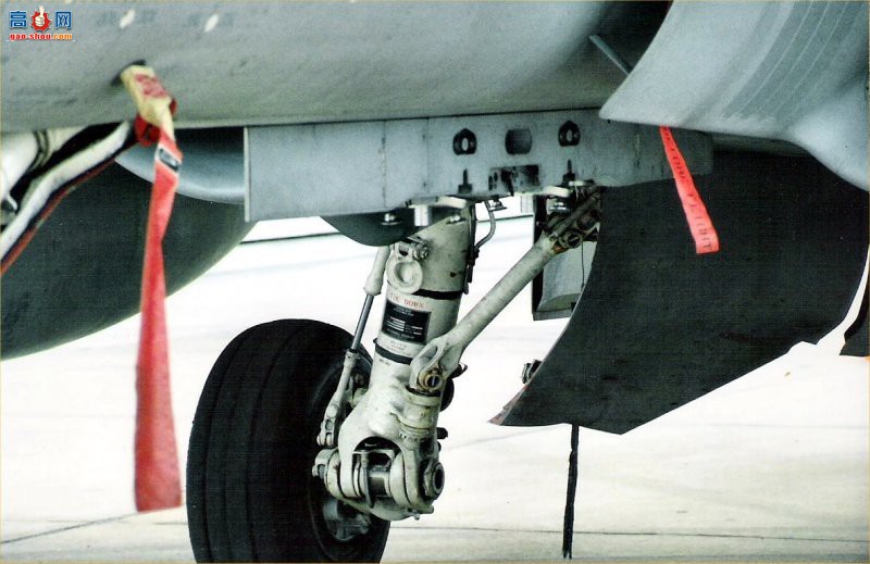  F/A-18B (A21-112)Ʒս