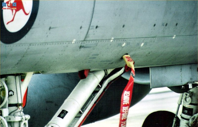  F/A-18B (A21-112)Ʒս
