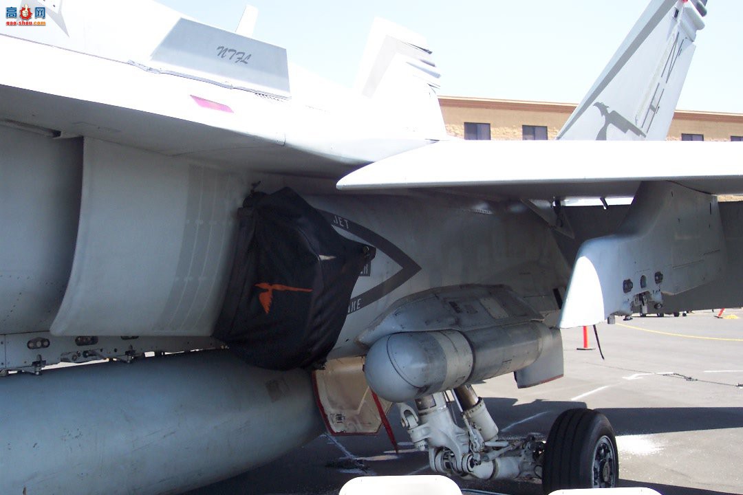  F/A-18C (164067) Ʒ VFA-94 ս