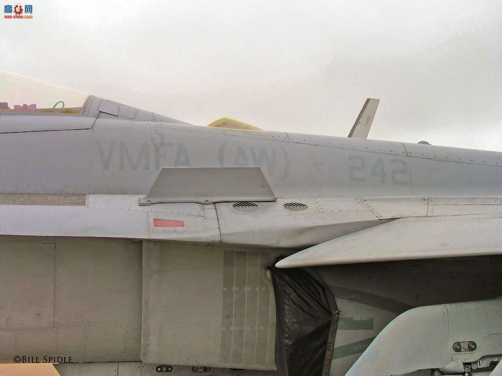  F/A-18D (164688) Ʒս