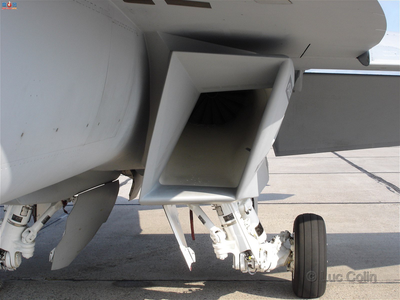  F/A-18E VFA-31 Ʒս