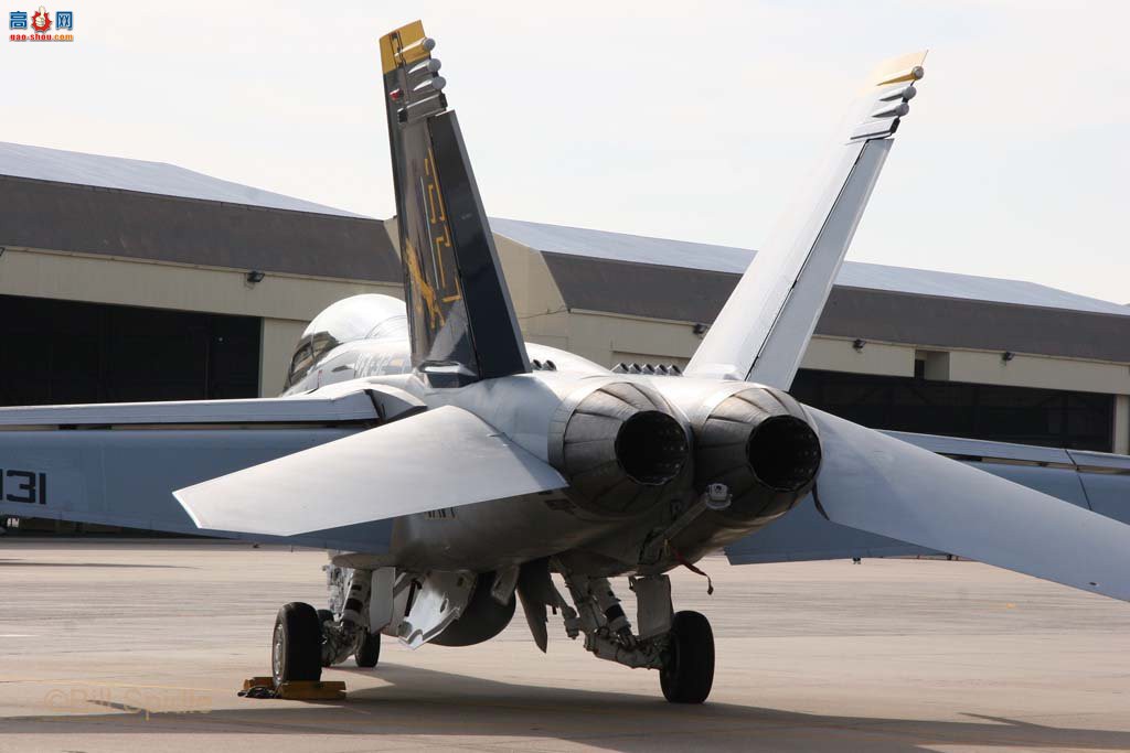  F/A-18F (166661) Ʒս