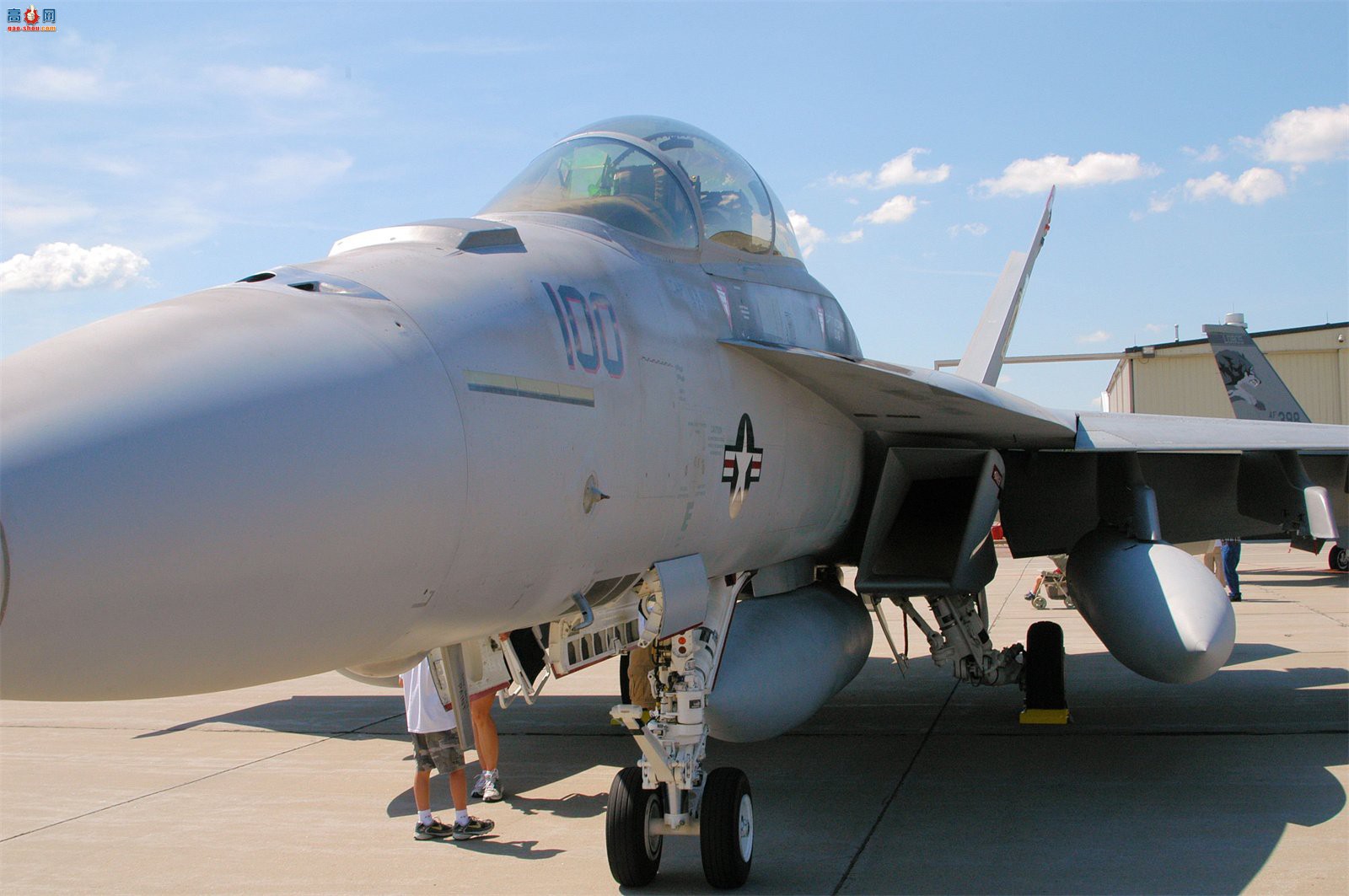  F/A-18F Ʒս