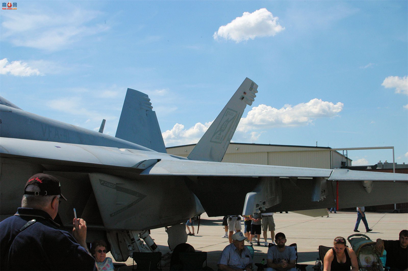  F/A-18F Ʒս