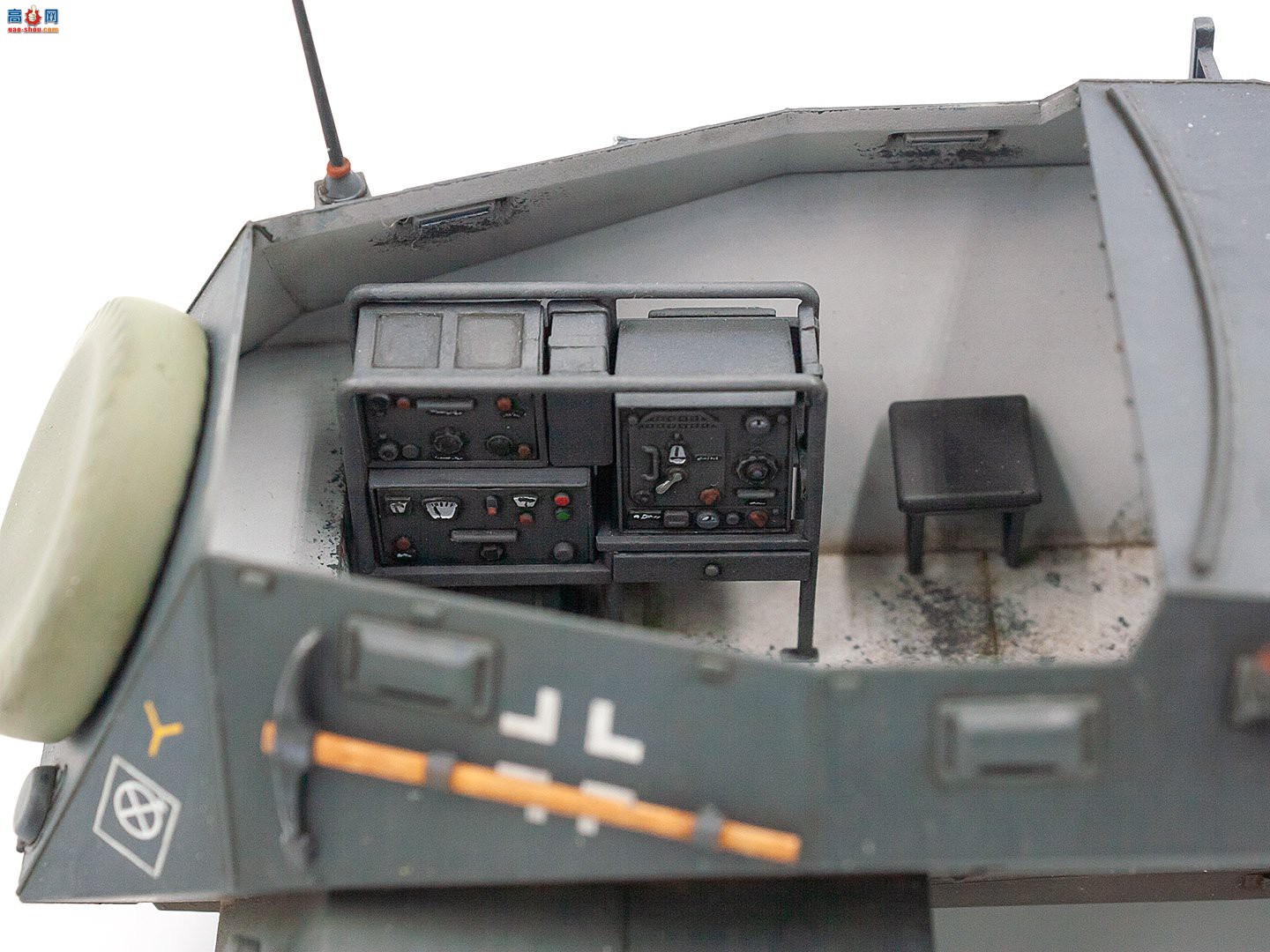 ICM װ�׳� 35111 Sd.Kfz.247 Ausf.B ���Ա