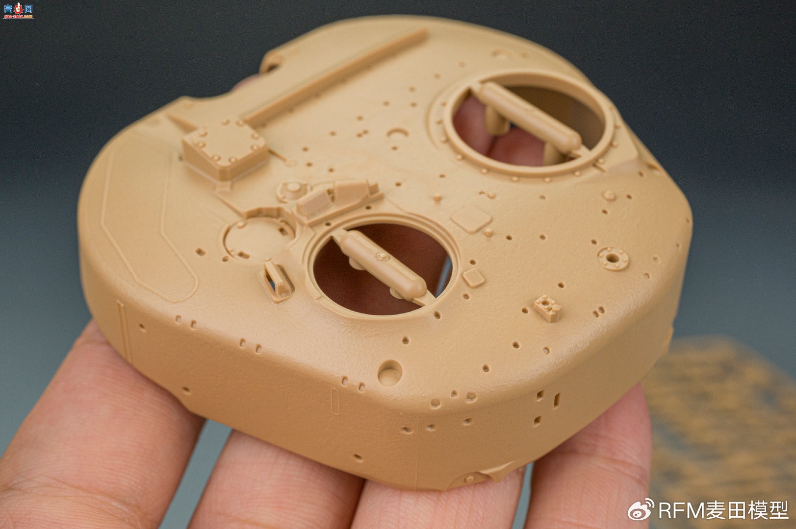 ƷRM-5105 T-80U MBT