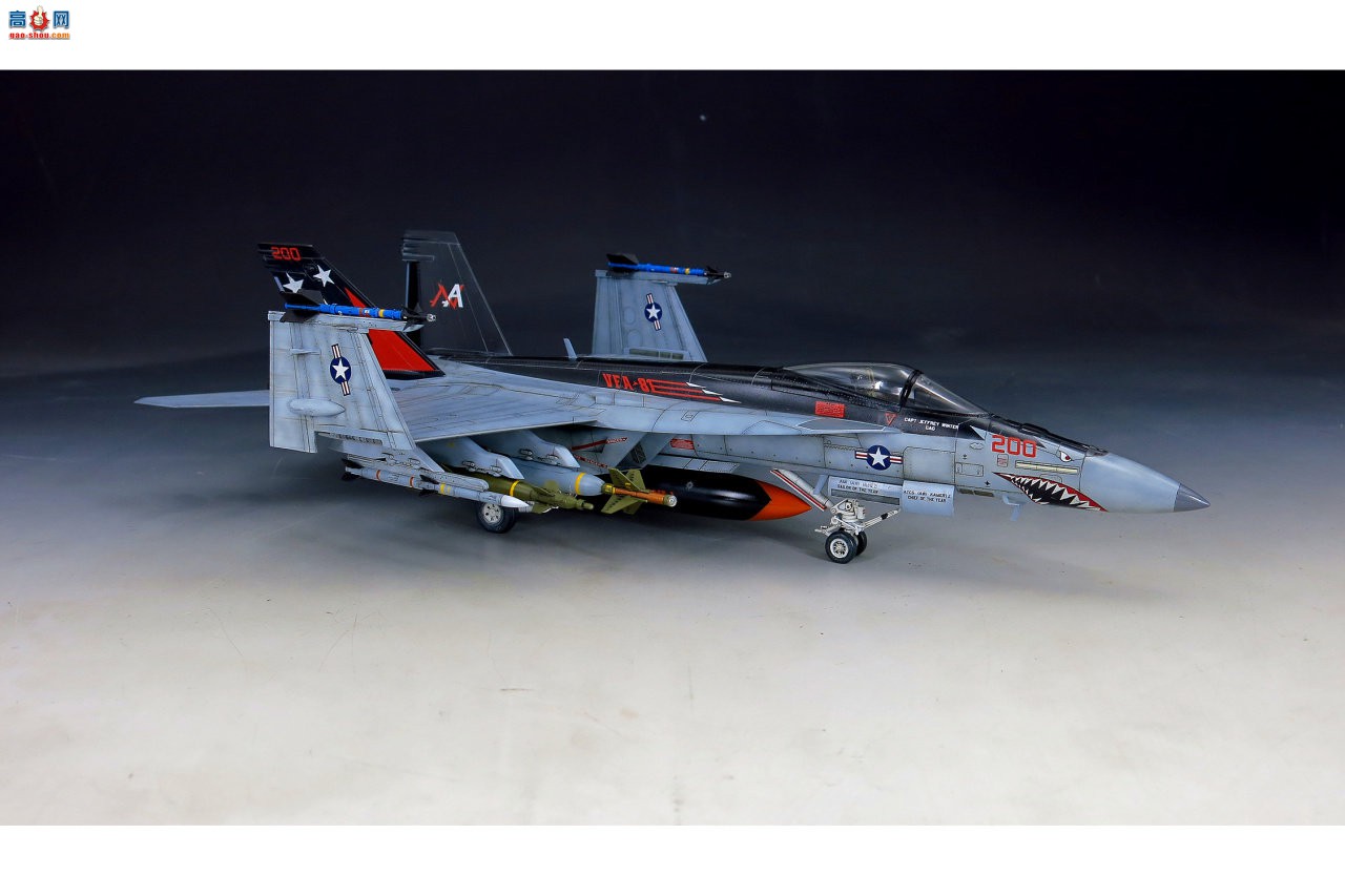 MENGװھ  F/A-18E