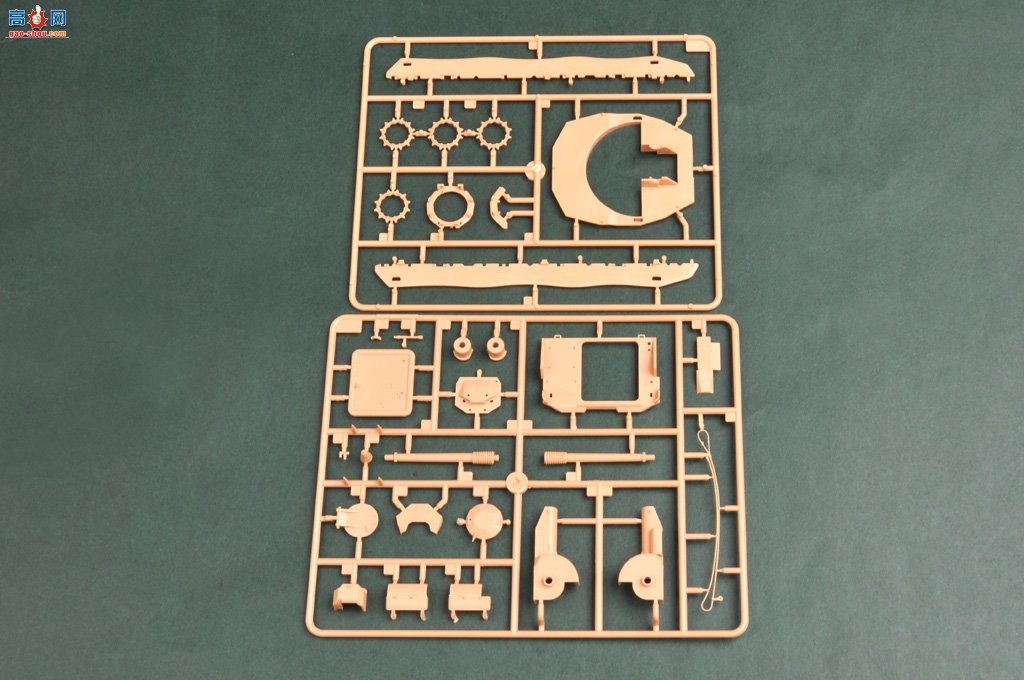 HobbyBoss ̹ 82474 CV90-40ս