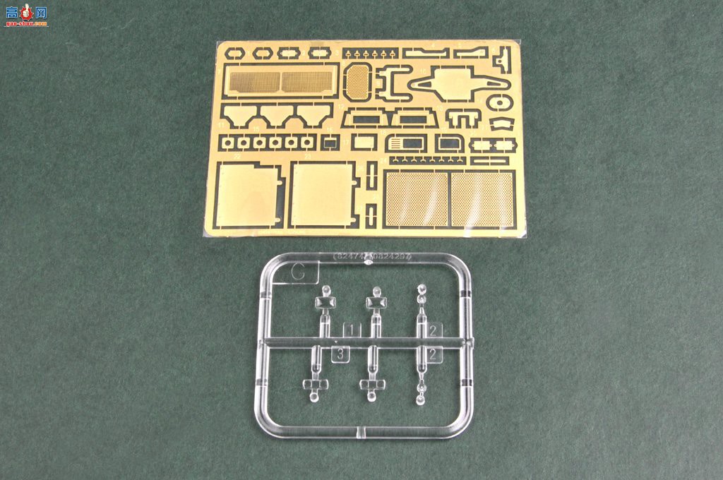 HobbyBoss ̹ 82474 CV90-40ս