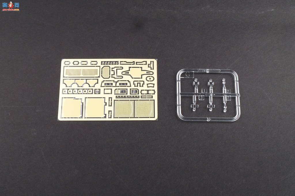 HobbyBoss ̹ 82475 CV90-40Cս(װ)
