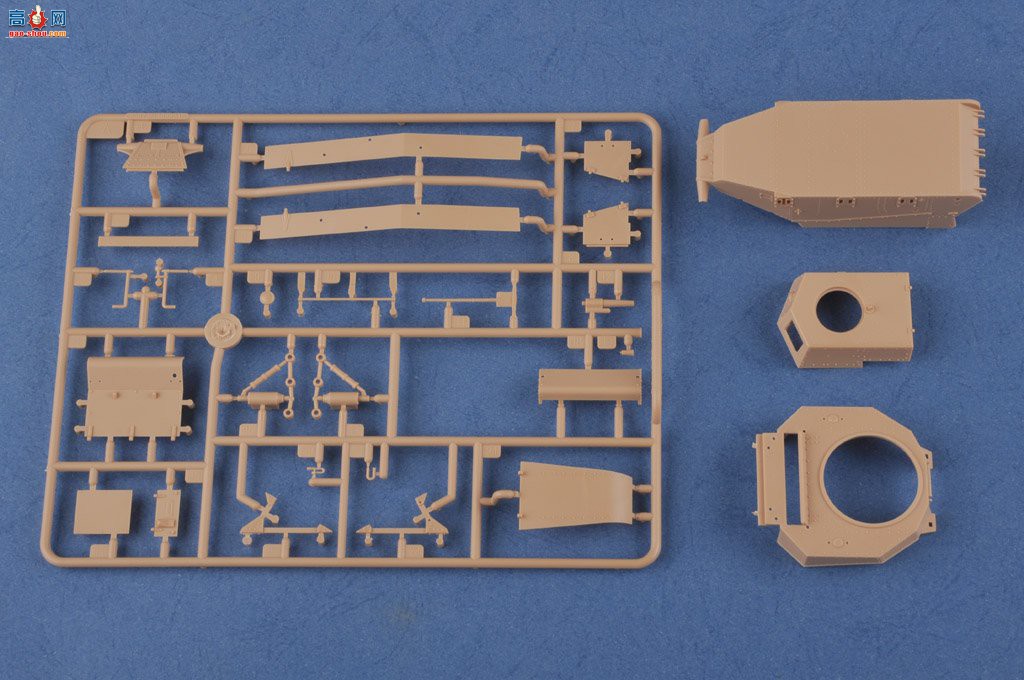 HobbyBoss ̹ 83874 T-18 ̹1930