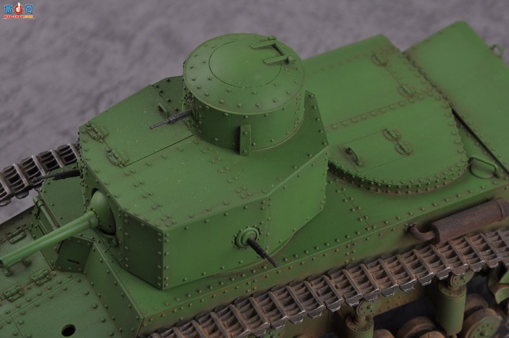 HobbyBoss ̹ 83887 T-12̹