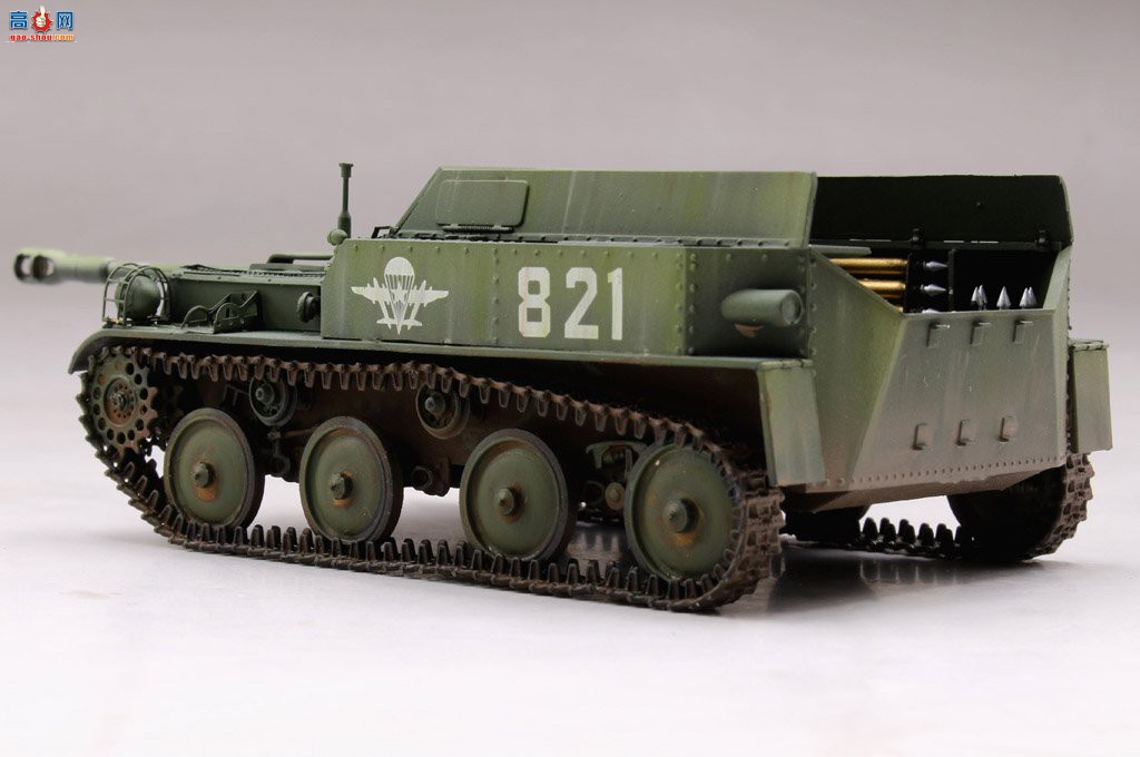 HobbyBoss  83896 ˹ASU-57ս̹