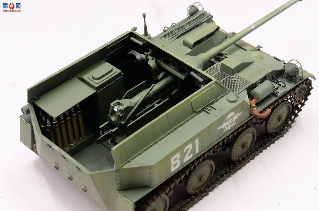 HobbyBoss  83896 ˹ASU-57ս̹