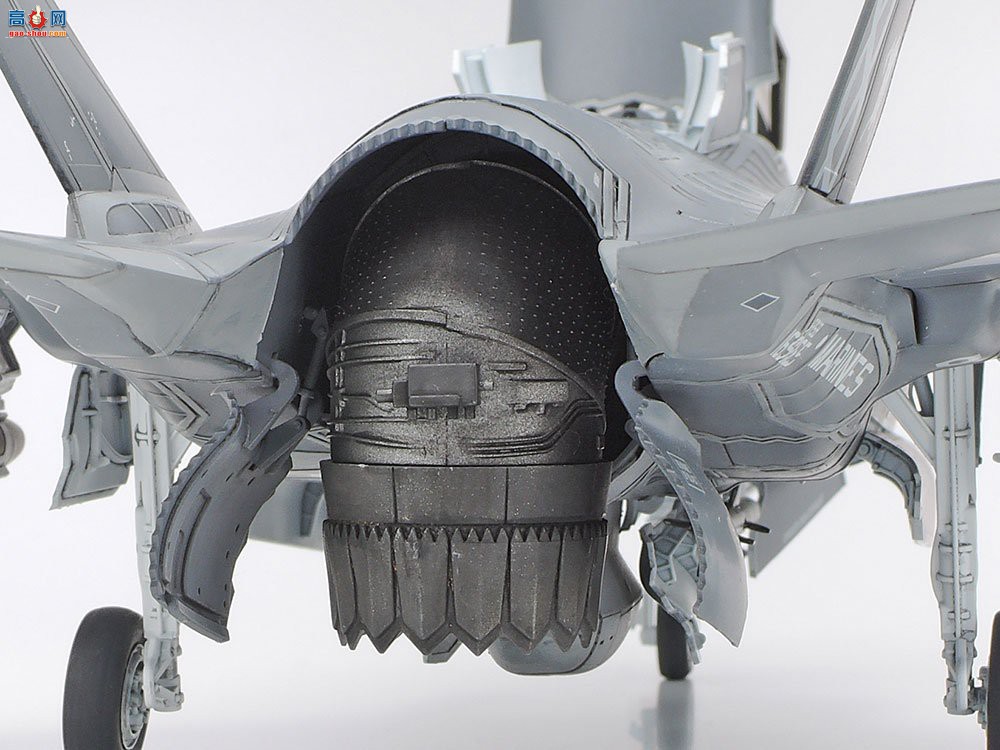﹬ ս 38103 1/48 F-35B  II-