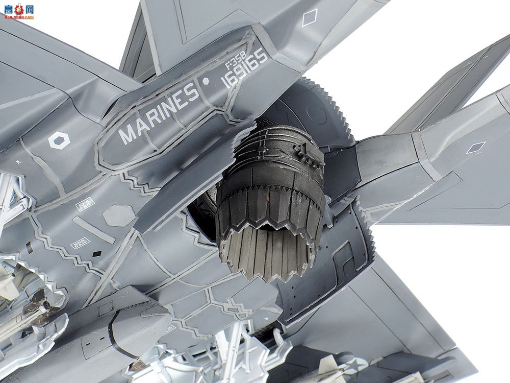 ﹬ ս 38103 1/48 F-35B  II-