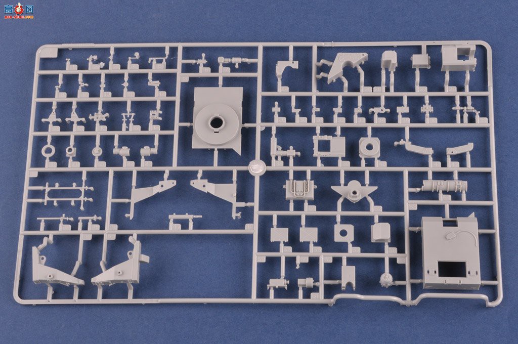 HobbyBoss  84545 ¹FLAK 4012.8cm