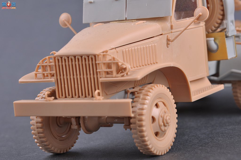 HobbyBoss  84572 GAZ-AAAɯBM13/16-