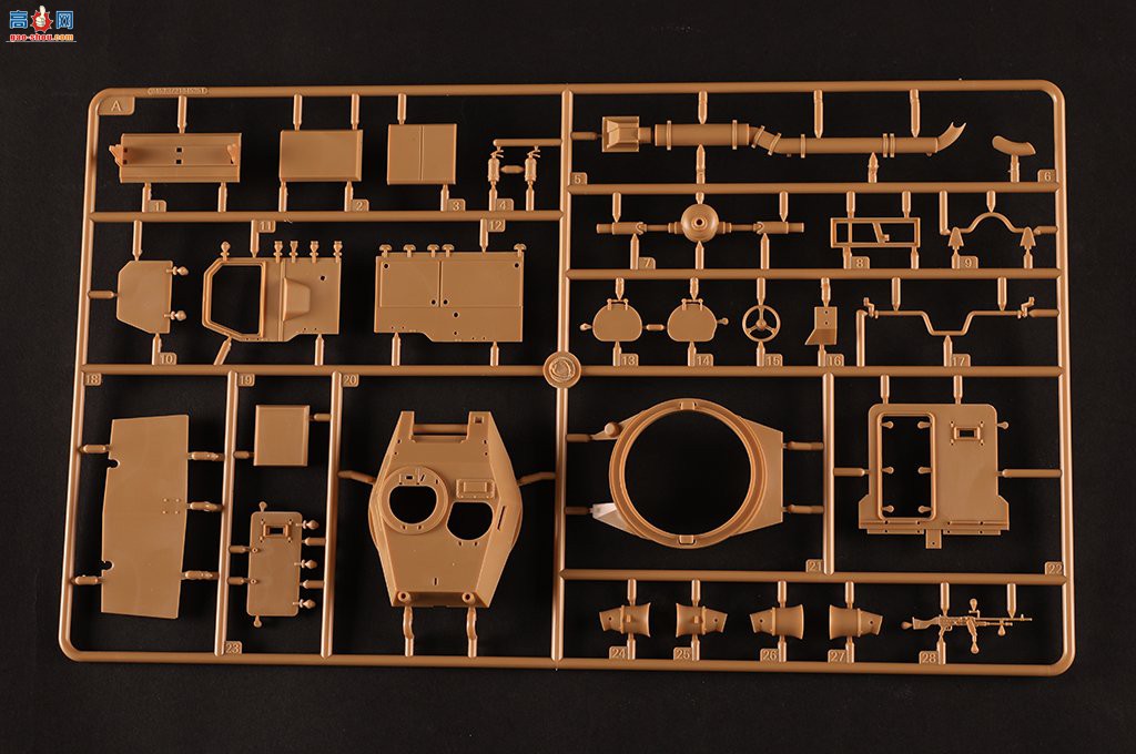 HobbyBoss װ׳ 84573 LAV-300װ׳-