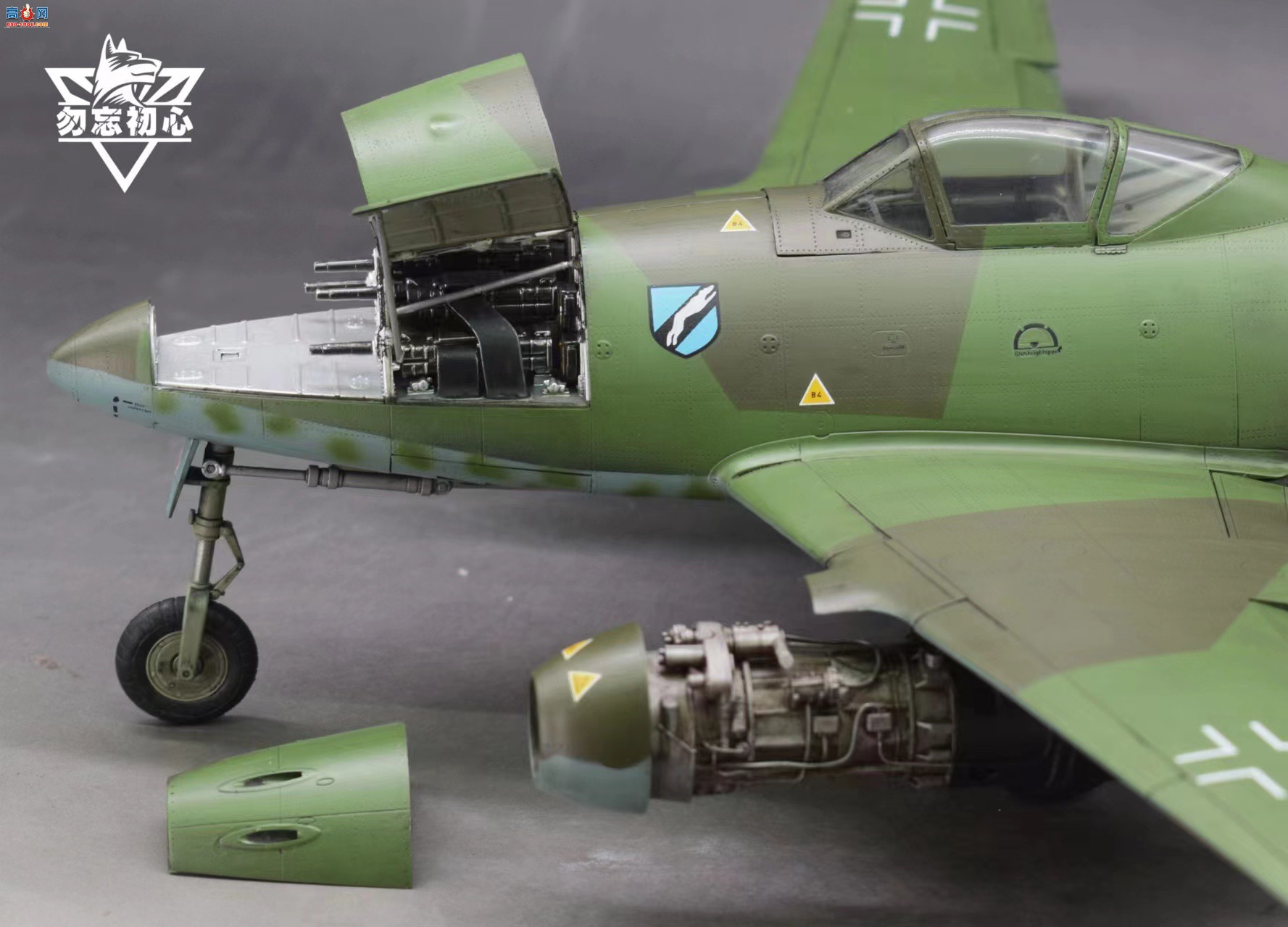Ʒ | С132ME262A-1A
