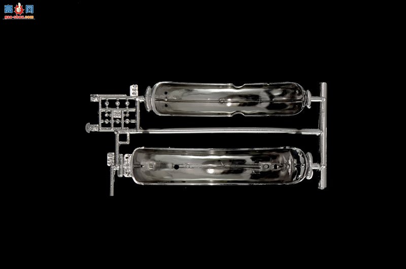  ITALERI Ħг 4513 Ħг V850 -