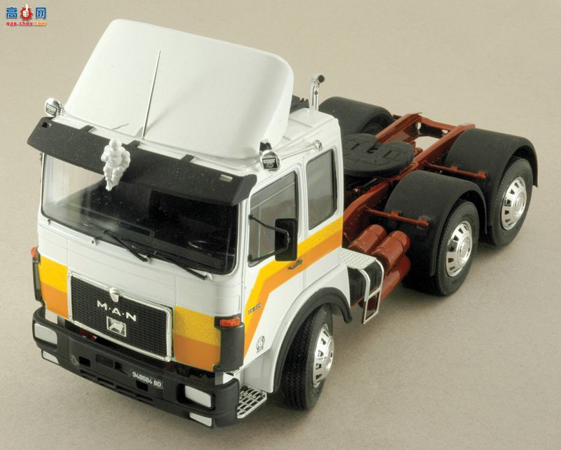  ITALERI  0756 MAN 26.321 ÷-