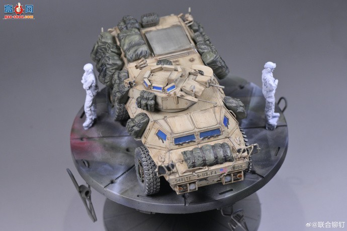 íƷ | M1117ʿװ׷ ɳĮͿװ