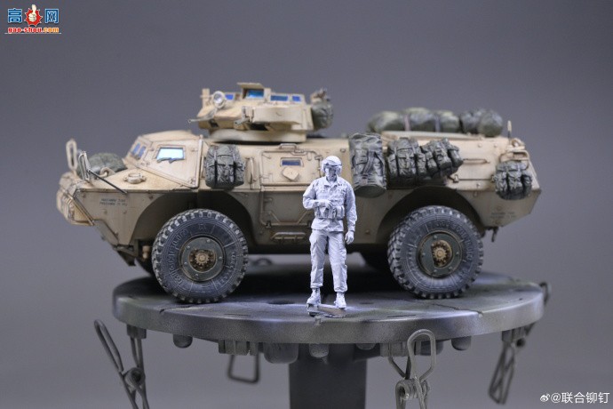 íƷ | M1117ʿװ׷ ɳĮͿװ