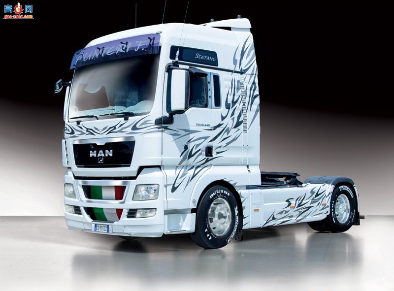  ITALERI  3877 MAN TGX XXL-
