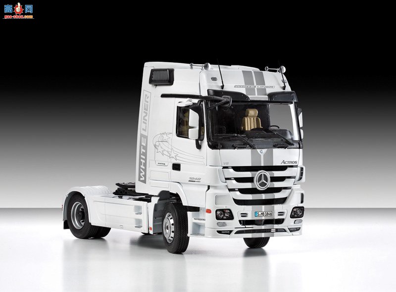  ITALERI  3884 ÷˹ Actros mp3-