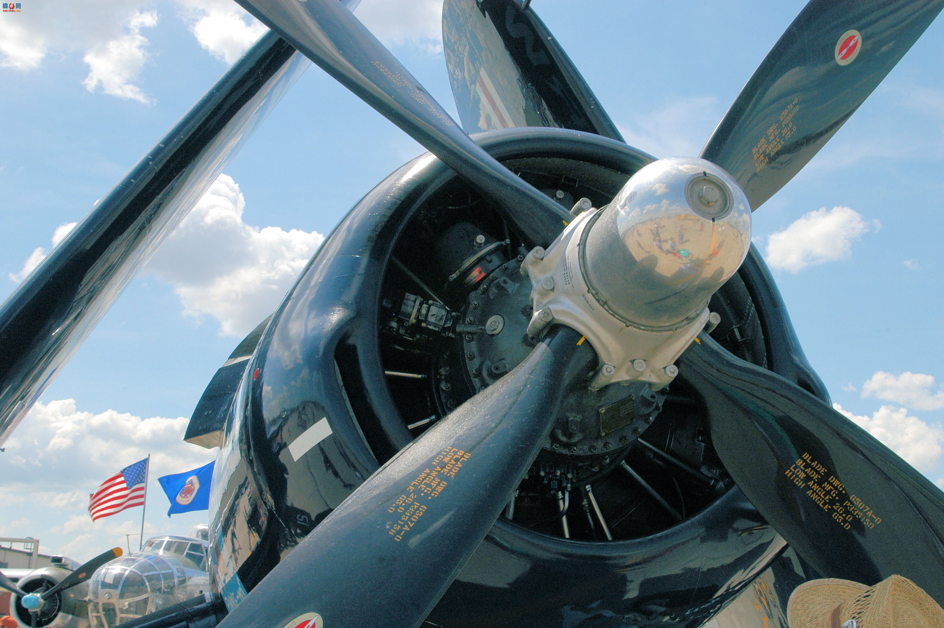  F4U-5N 