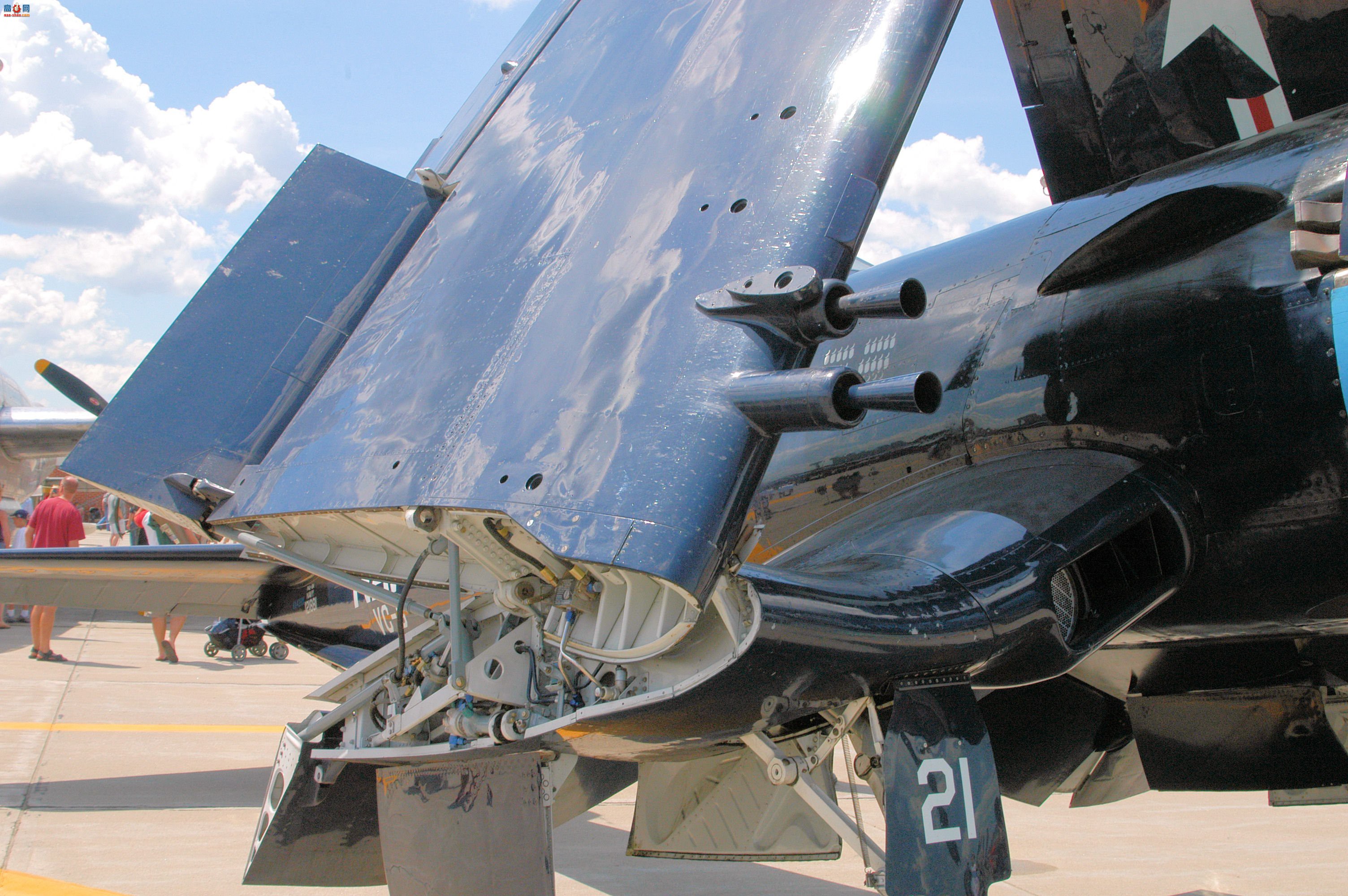  F4U-5N 