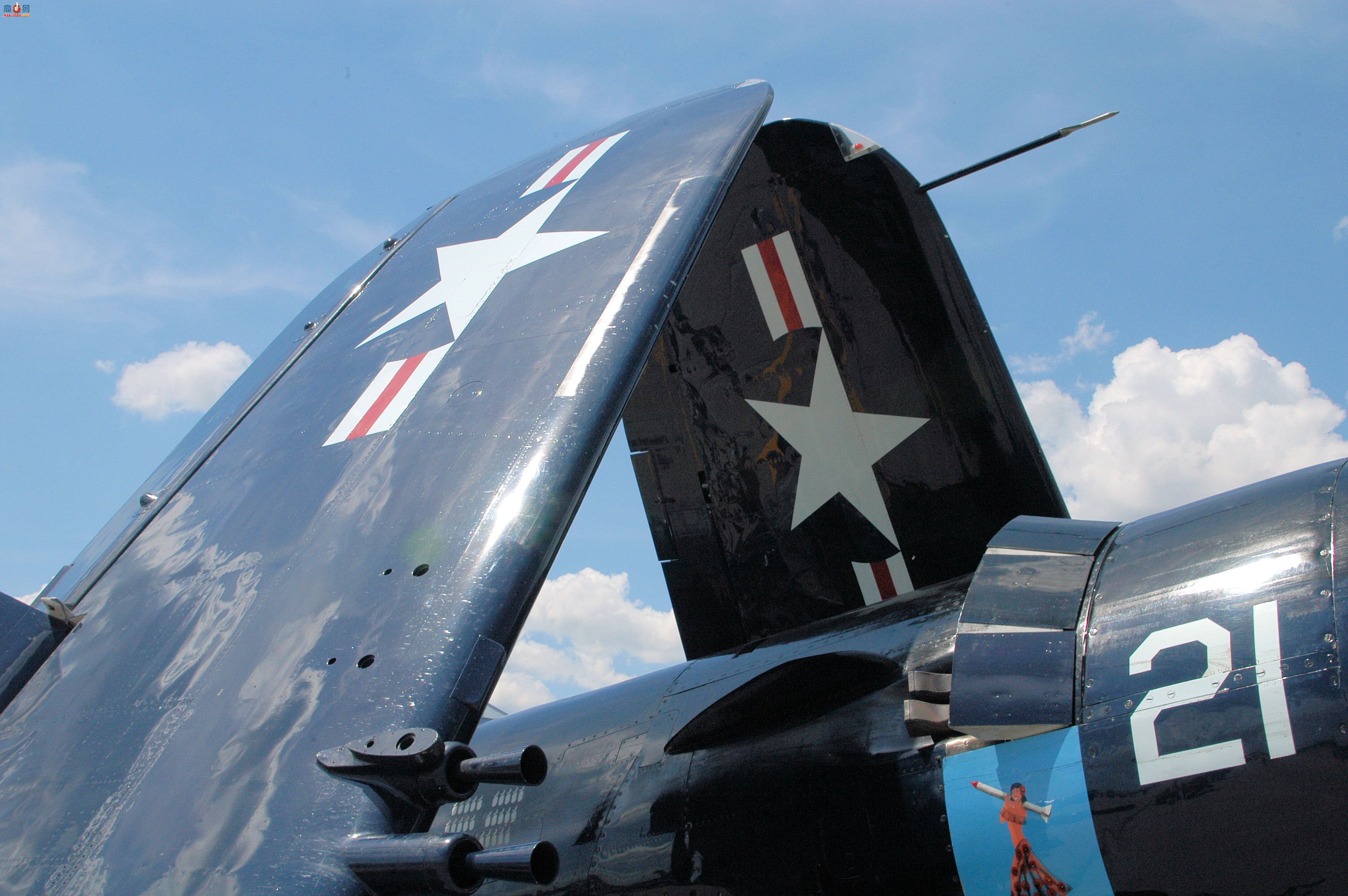  F4U-5N 