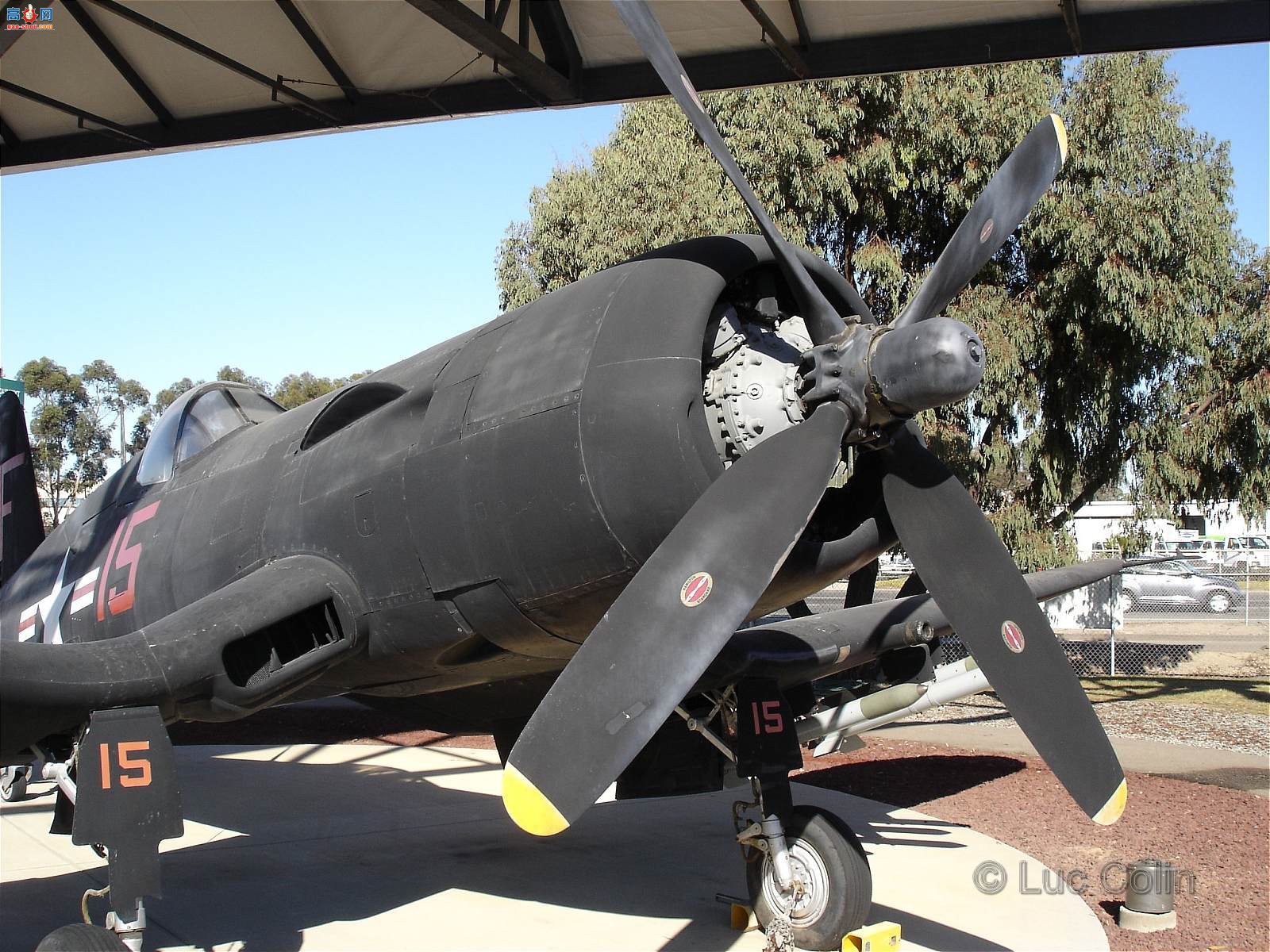 F4U-5NL (122189) 