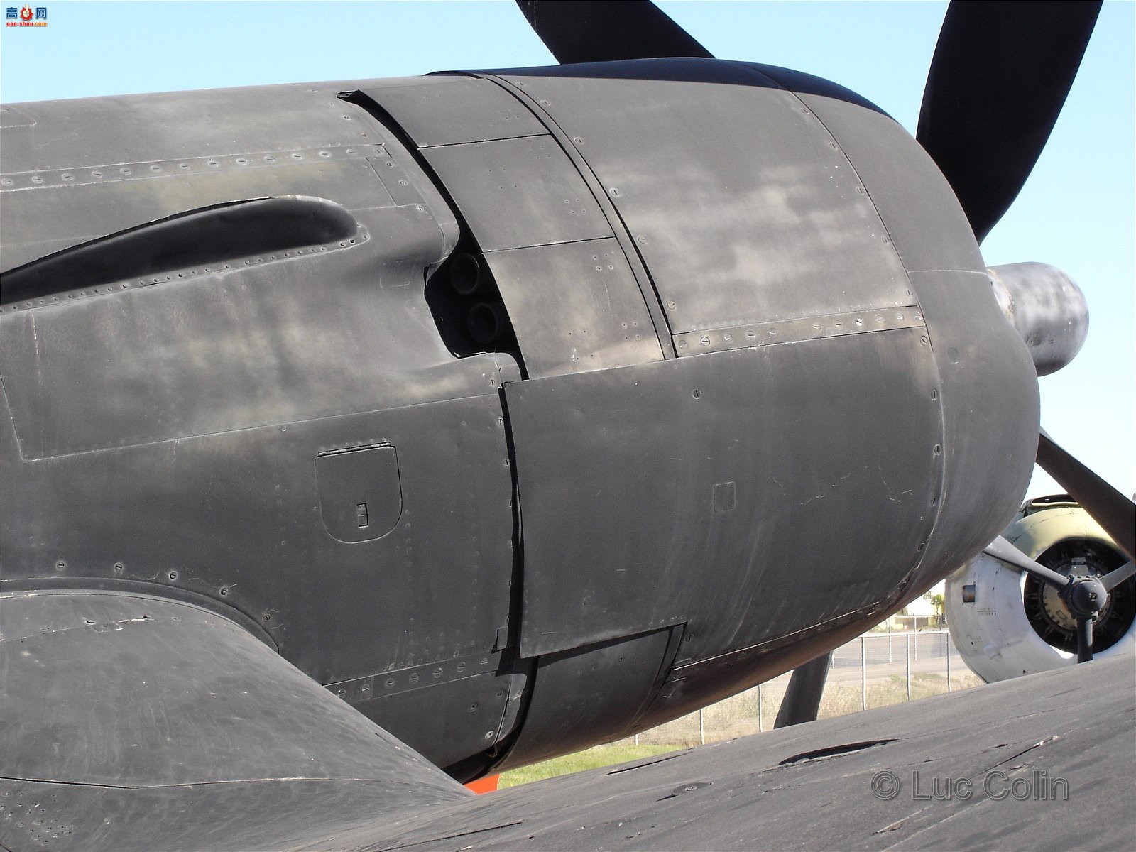  F4U-5NL (122189) 