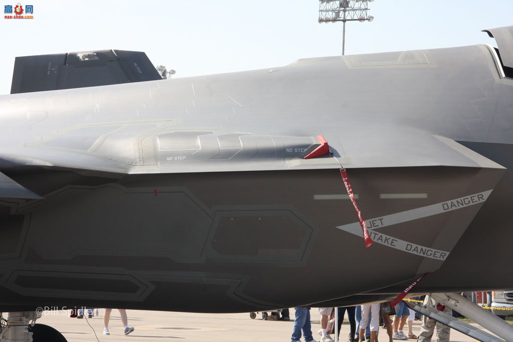  ϣ¡ F-35C (168845)II (VFA-101)