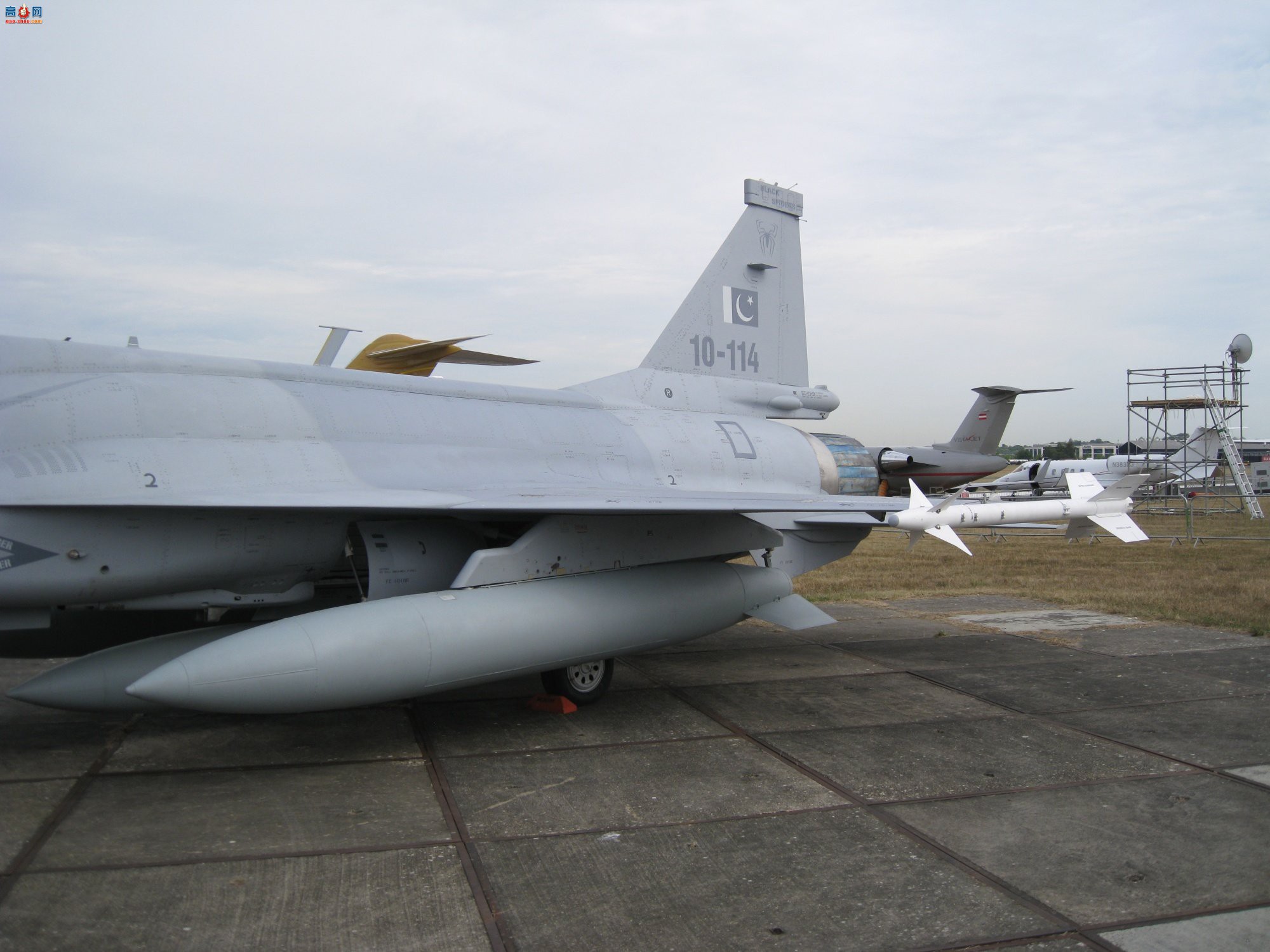  JF-17ͻ˹̹