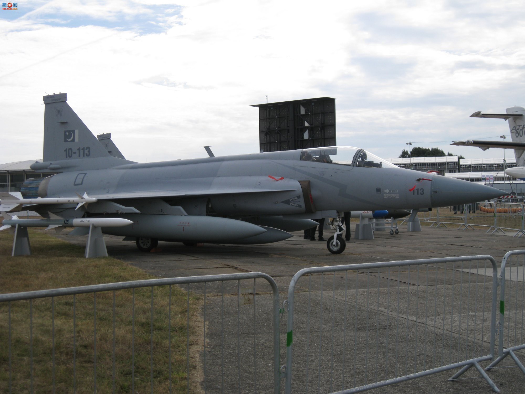  JF-17ͻ˹̹