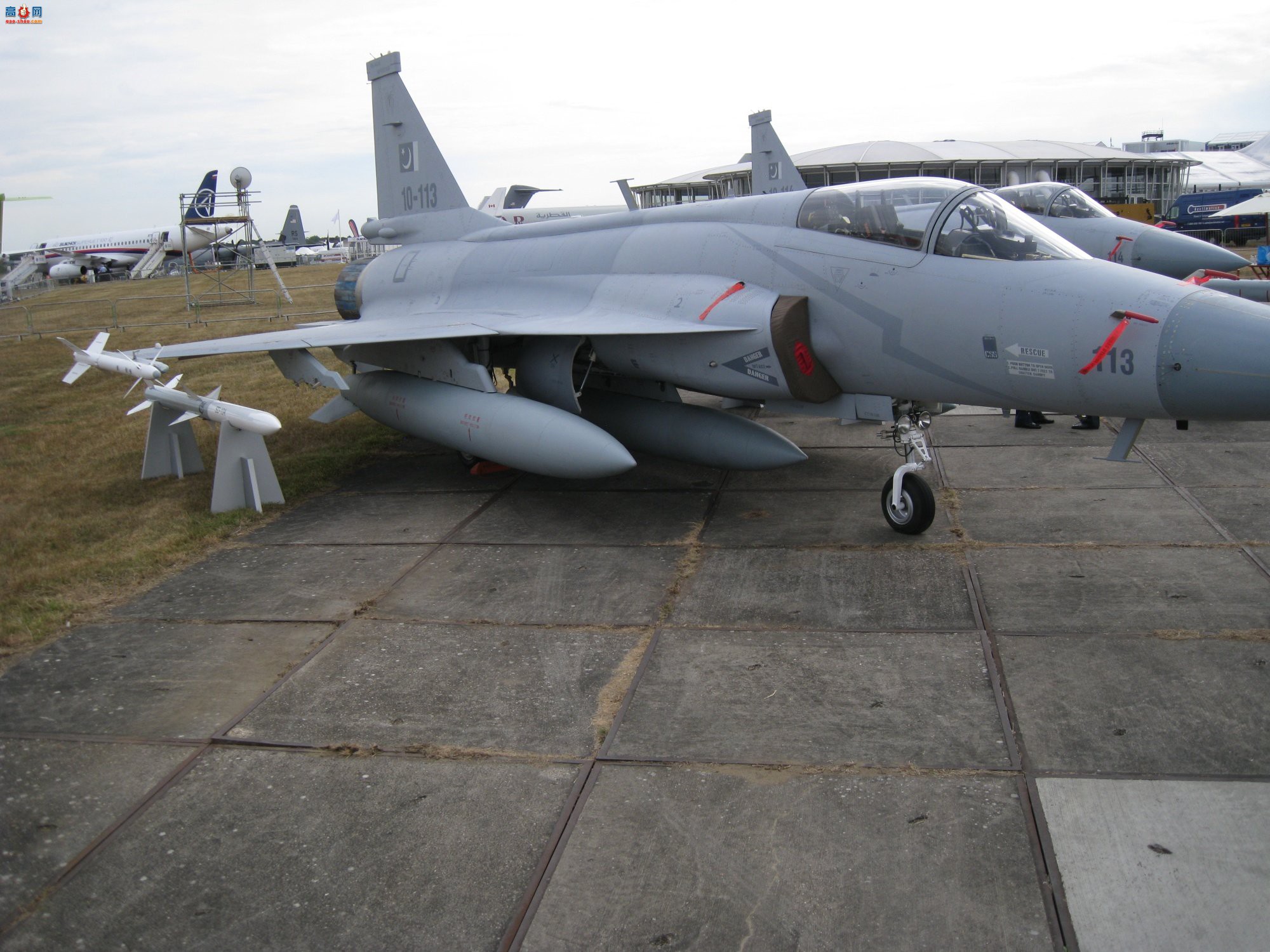  JF-17ͻ˹̹