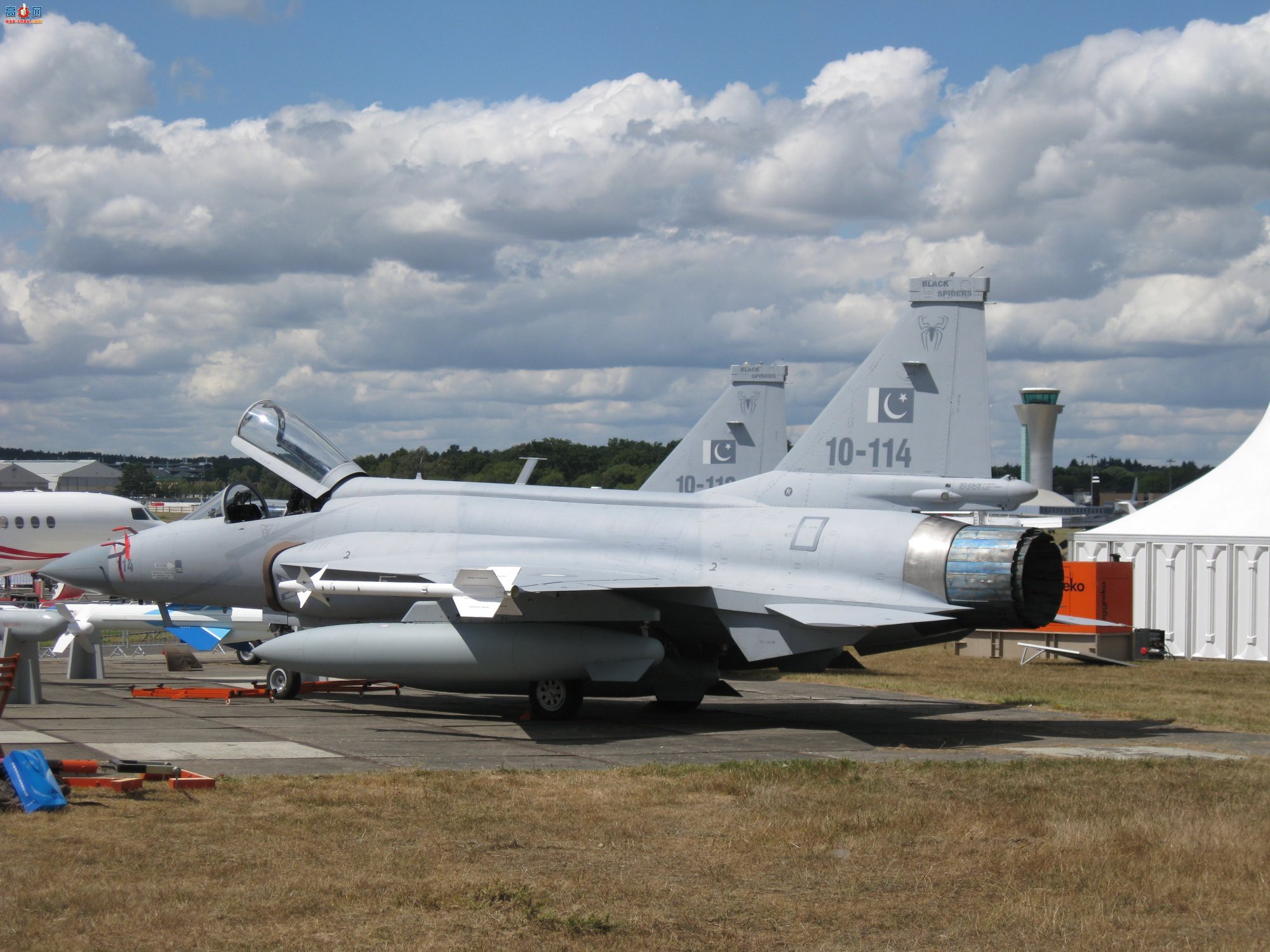  JF-17ͻ˹̹