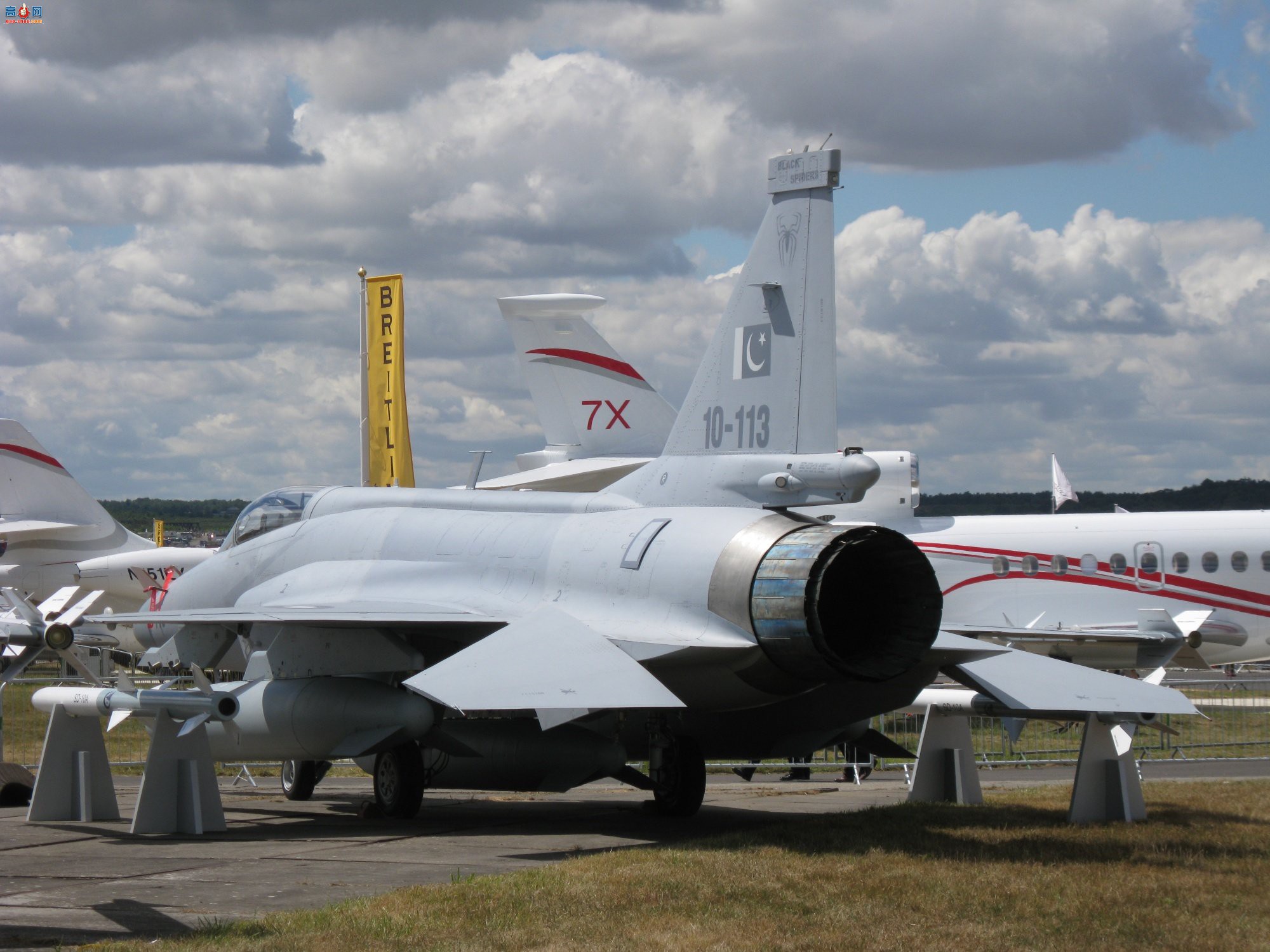  JF-17ͻ˹̹