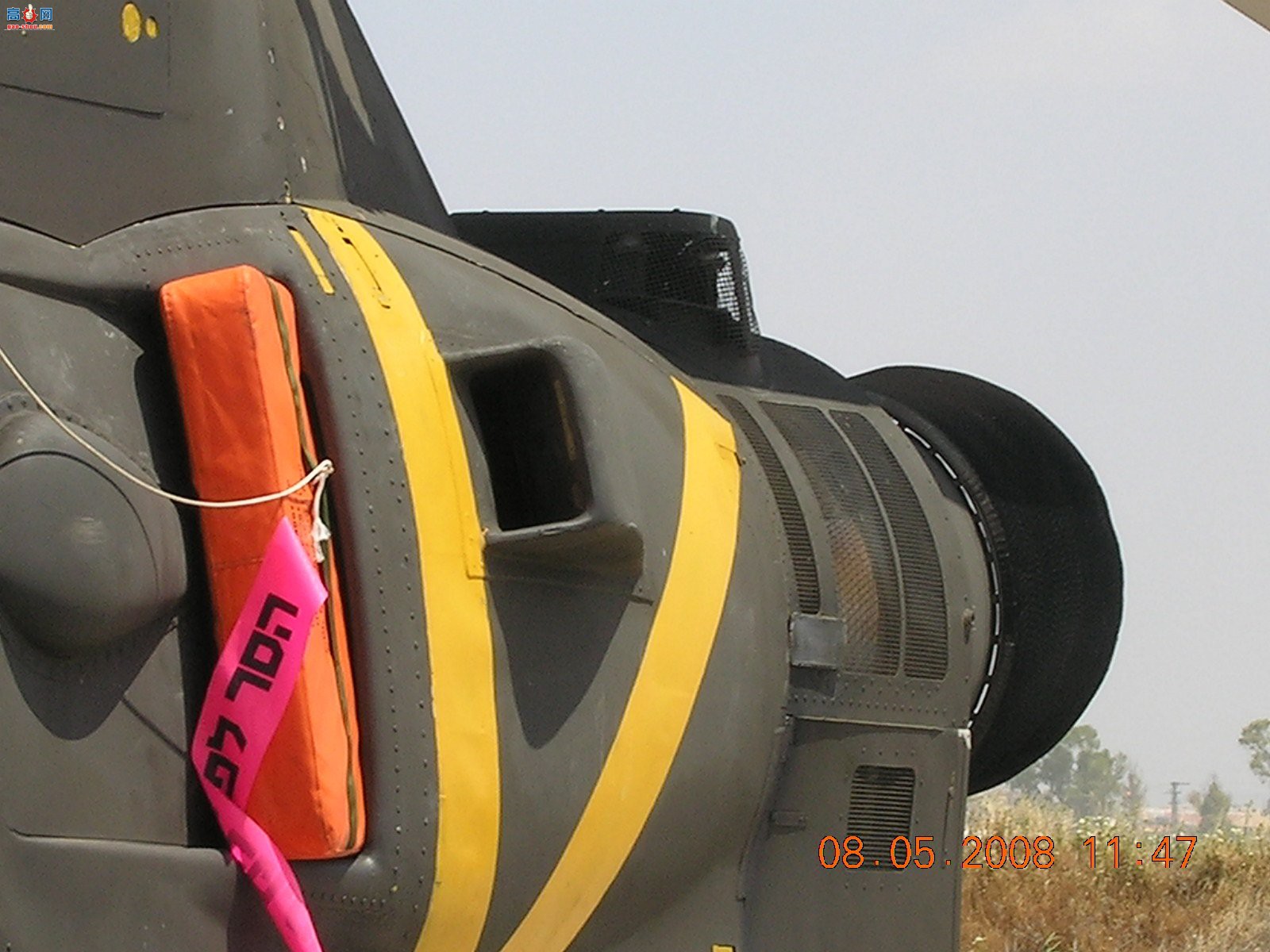  AH-1E651۾