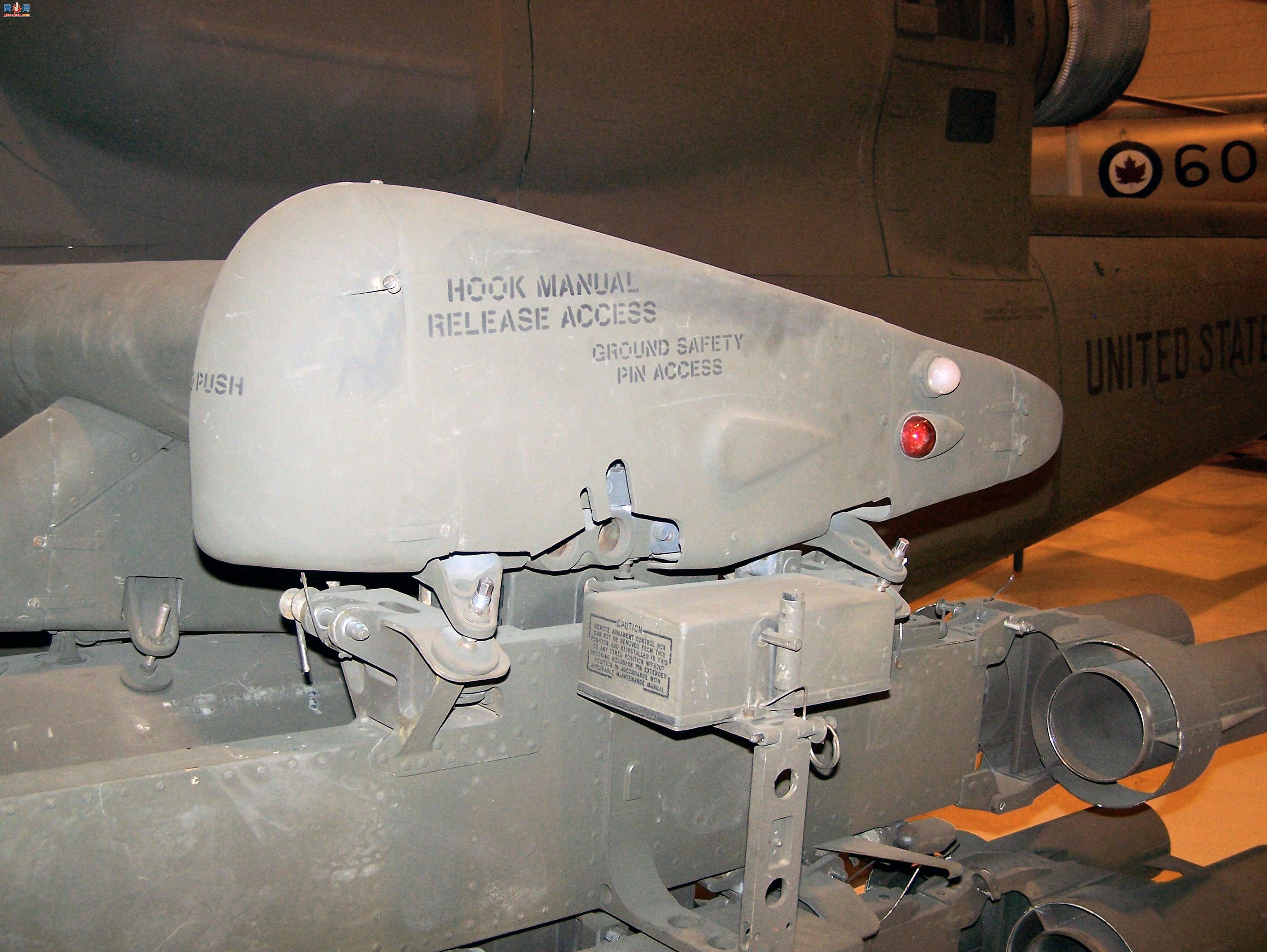  AH-1F۾
