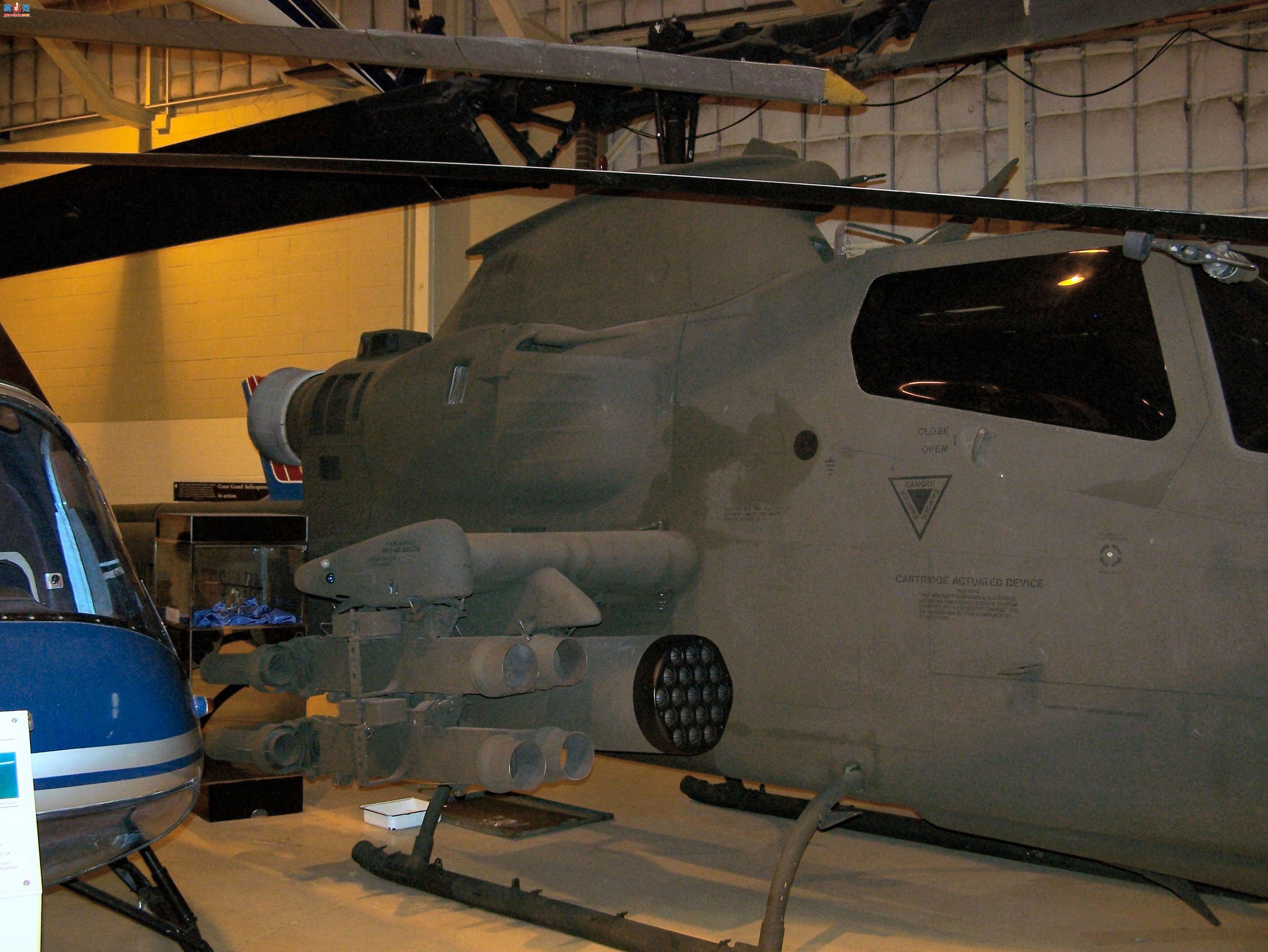  AH-1F۾
