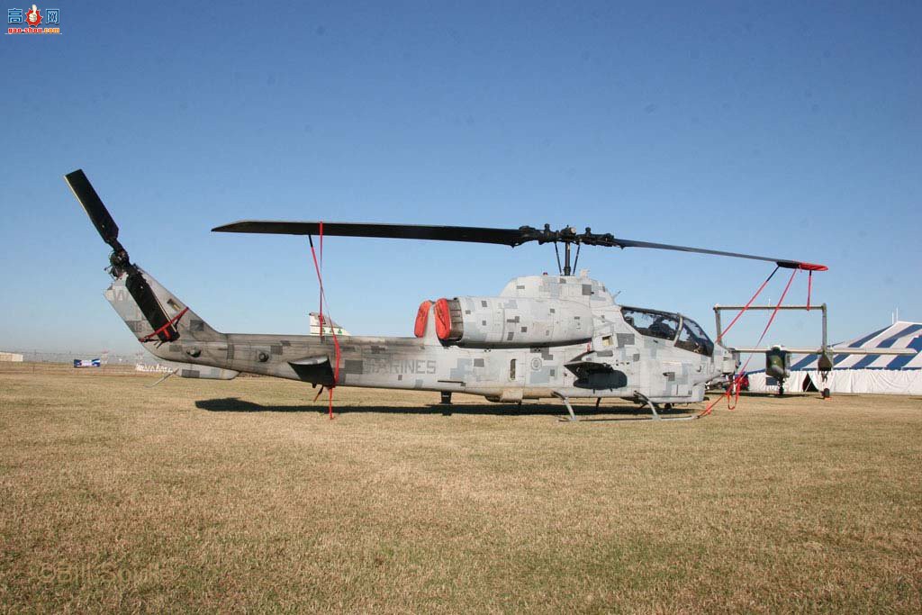  AH-1W165055۾