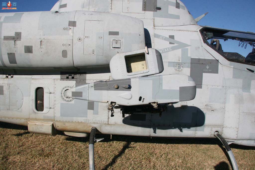  AH-1W165055۾