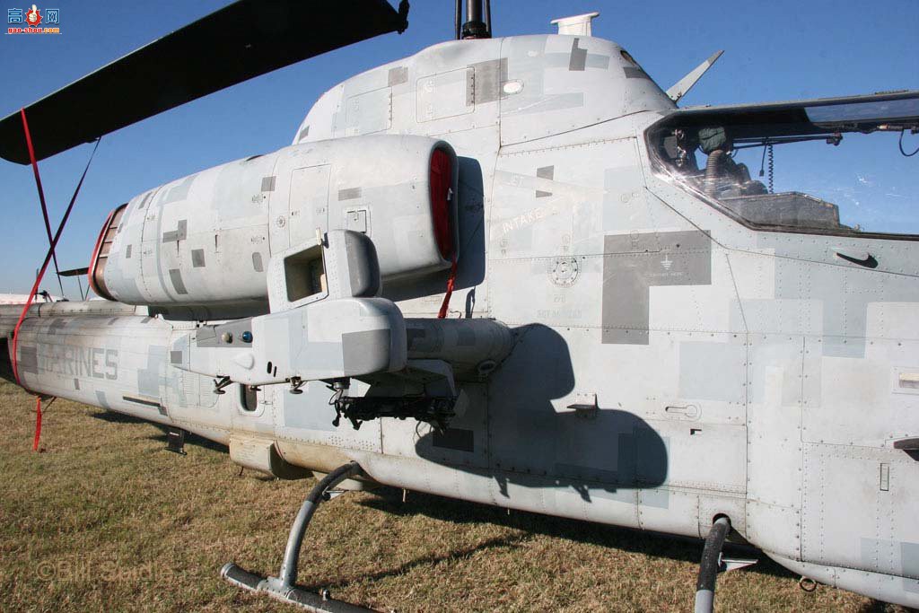  AH-1W165055۾